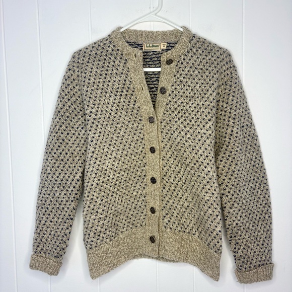 L.L. Bean Sweaters - Vintage L.L. Bean Cardigan Icelandic Wool Women’s Medium Roundneck Fair Isle
